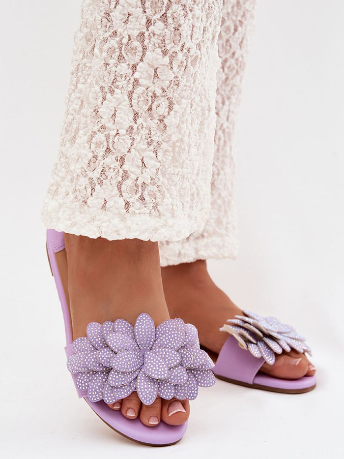 Flip-Flops Step In Style
