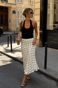 Falda midi de lunares