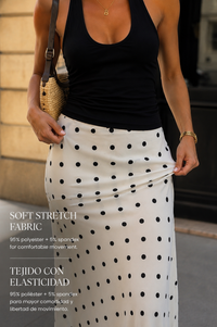 Falda midi de lunares